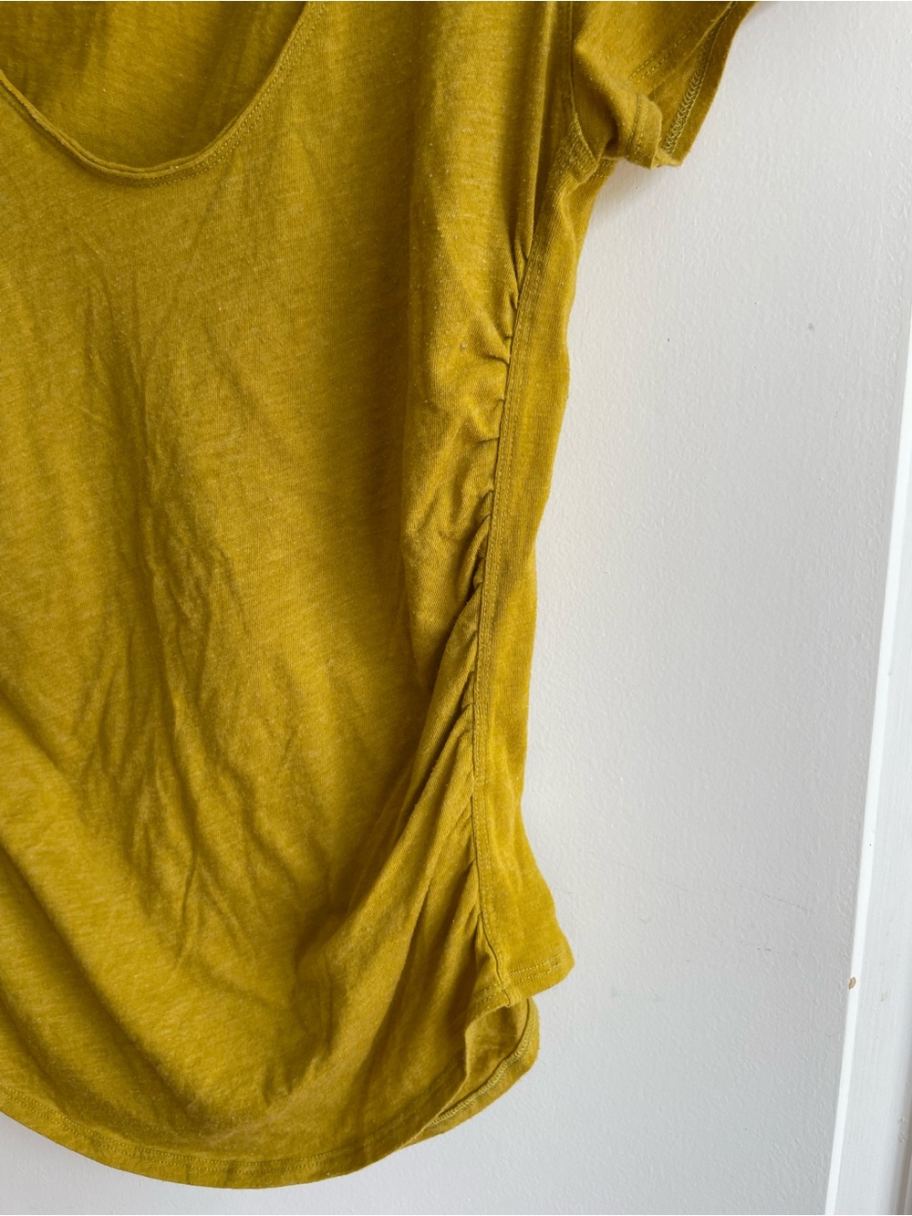 We The Free Cap Sleeve Scoop Neck Tshirt Size M Ruched Sides Chartreuse Color - Picture 4 of 8